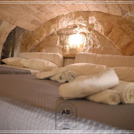 Archi Barbacana Monopoli Esterno foto
