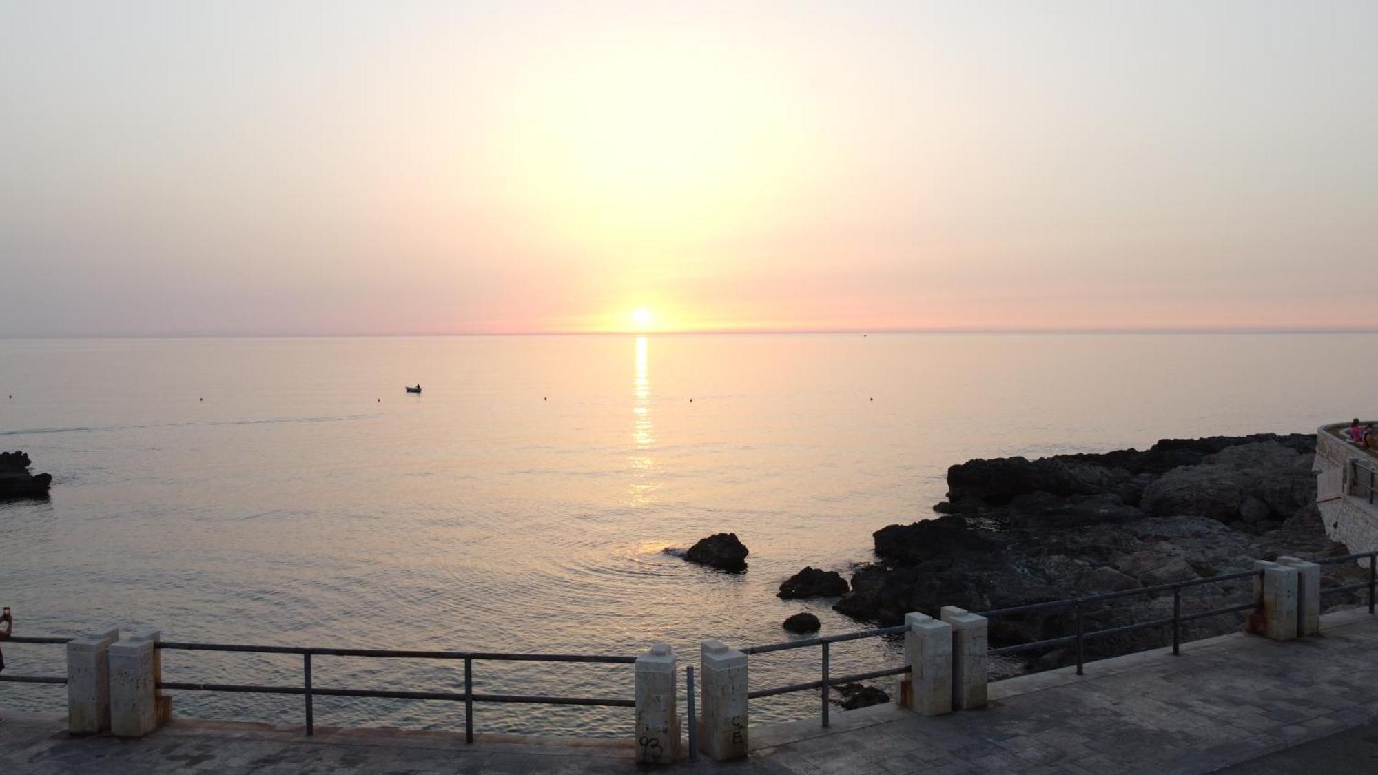 Archi Barbacana Monopoli Esterno foto